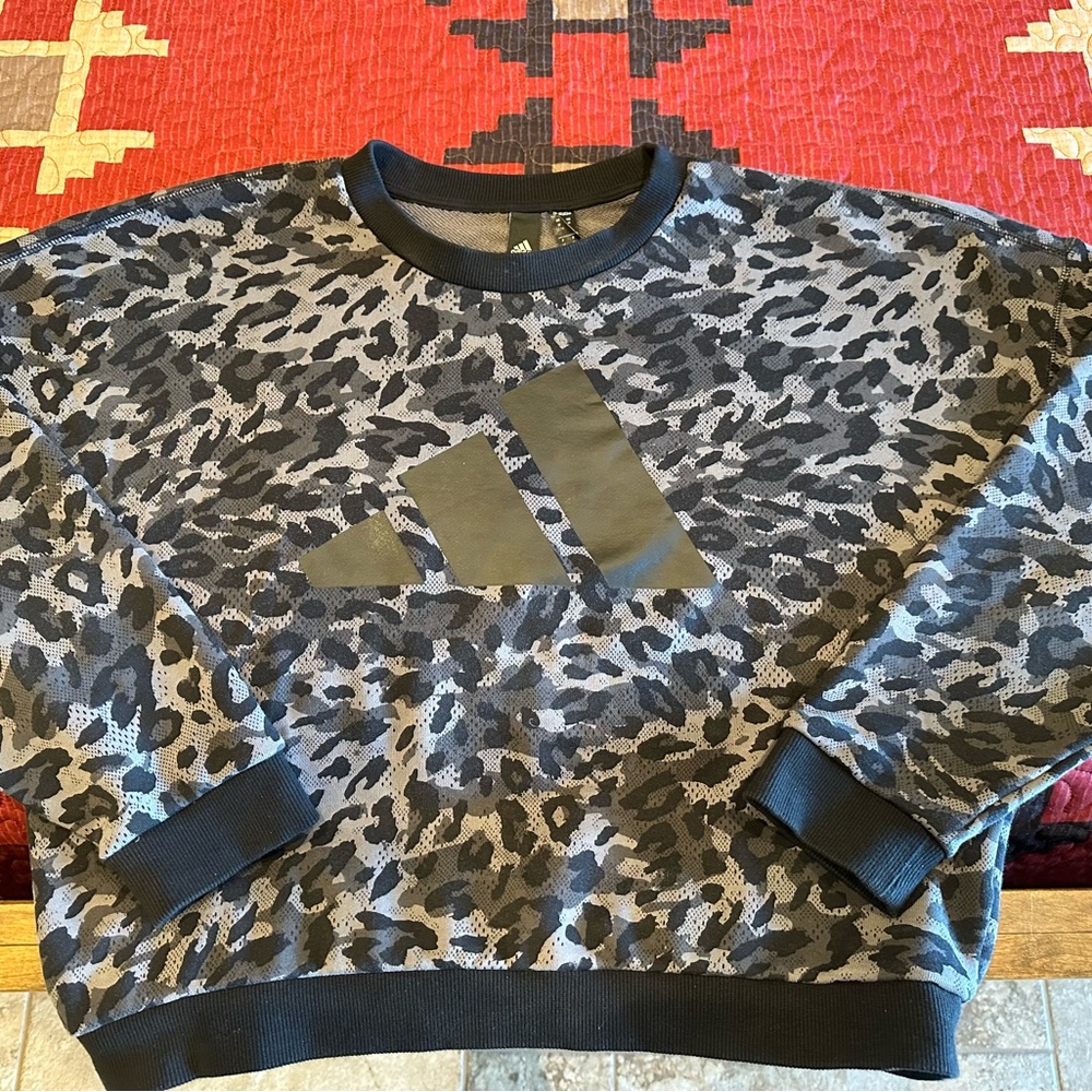 Adidas crop sweatshirt.